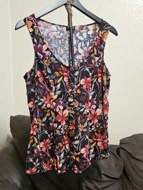 torrid Black Floral Button-Front Camisole with Pink & Orange Blooms Size 00
